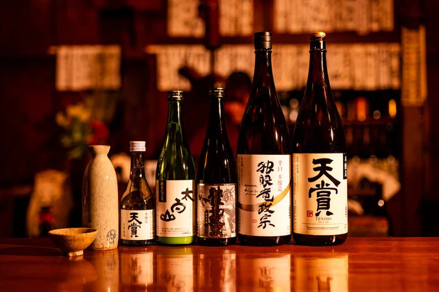 郷土酒亭 元祖 炉ばた - 勾当台公園（居酒屋）の写真