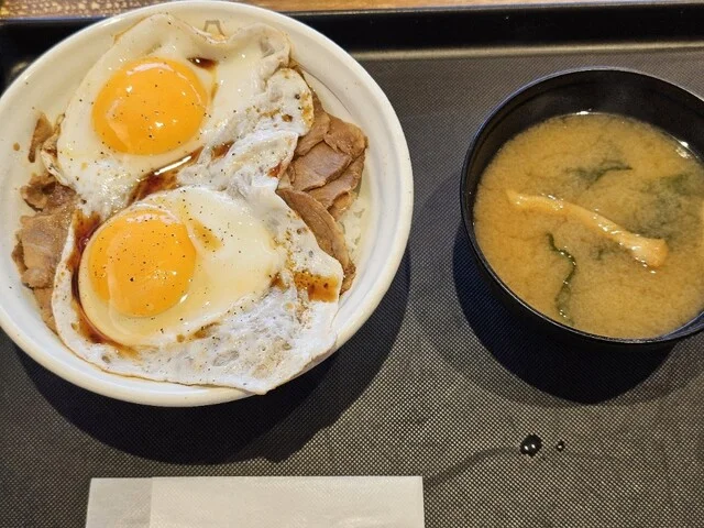 松屋 弘前高田店 - 運動公園前（牛丼）の写真