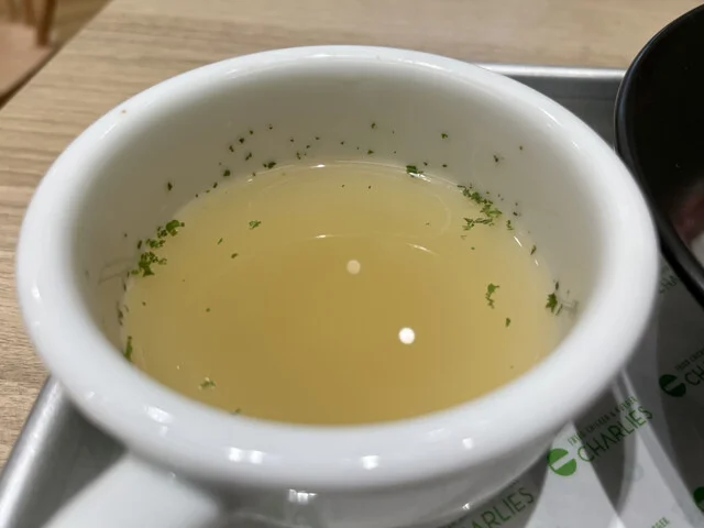 チャーリーズ（CHARLIES【旧店名】チャーリーズ フライドチキン&バーガー） - 新利府（焼き鳥）の写真