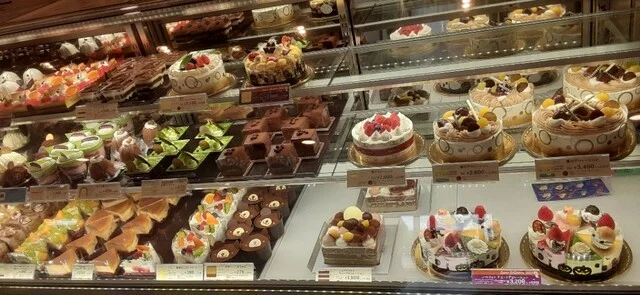 シャトレーゼ 築館店（CHATERAISE） - くりこま高原（ケーキ）の写真