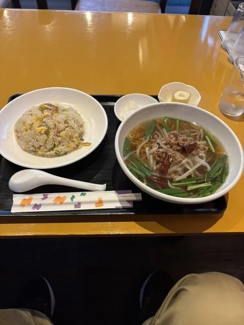 やきとりぶんぶん 中華料理 中華杜華 - 女川（焼き鳥）の写真