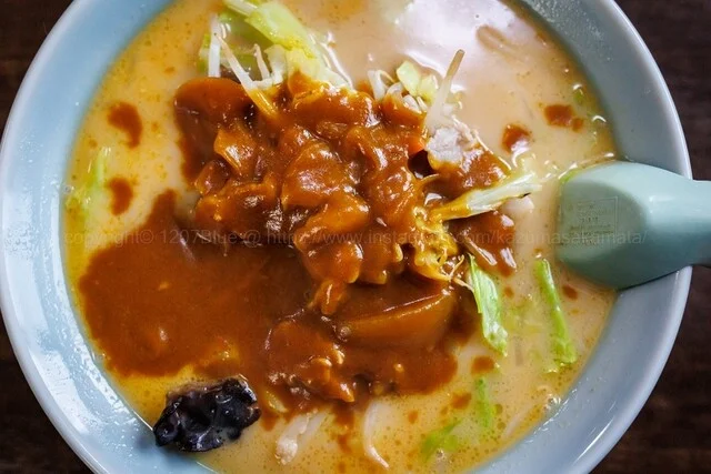 アップル食堂 - 聖愛中高前（ラーメン）の写真