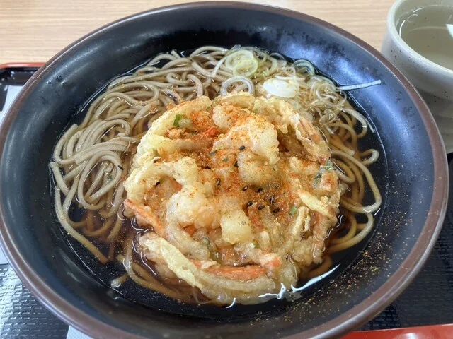 鶴巣亭（【旧店名】鶴巣庵） - 泉中央（食堂）の写真