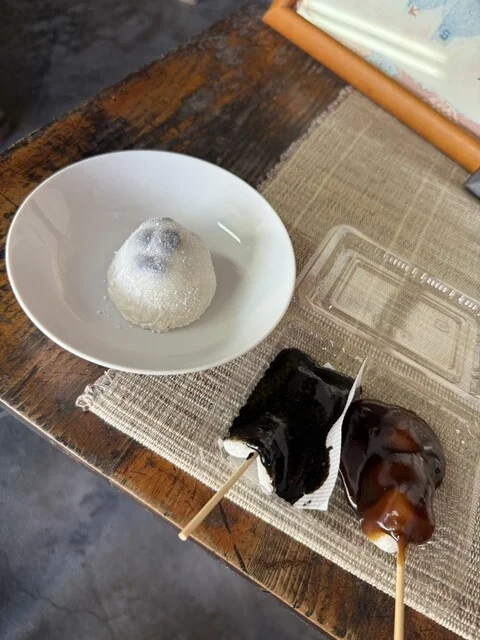 戸田うちわ餅店（トダウチワモチテン） - 中央弘前（和菓子）の写真