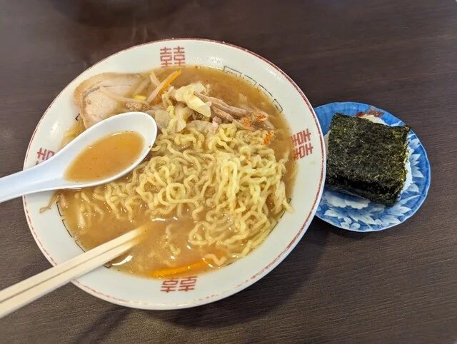 緑屋 - 弘前東高前（ラーメン）の写真