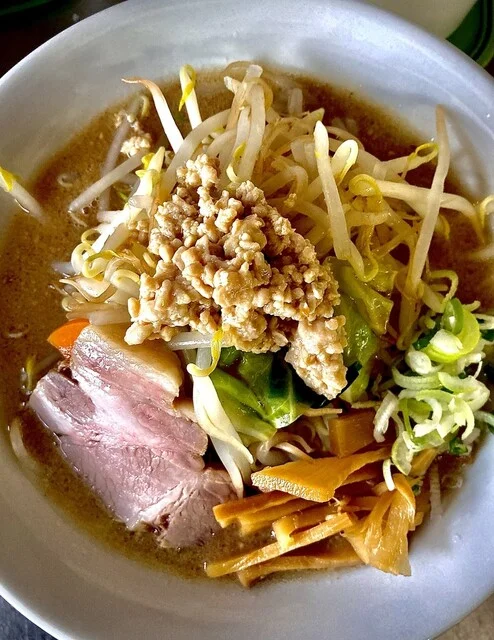 麺香 れんげ - 八乙女（担々麺）の写真