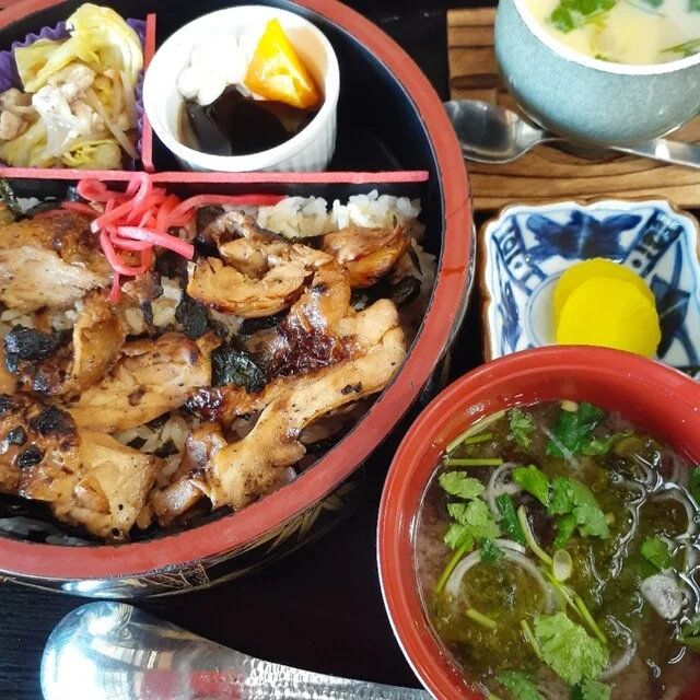 喰膳　蔵・ら～（くらら～） - 登米市その他（丼）の写真