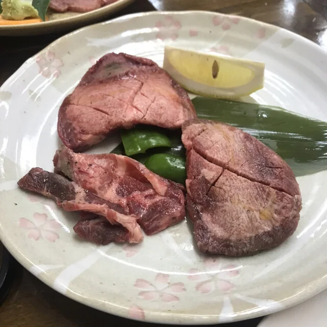 焼肉秦家（ヤキニクハタヤ） - 長町南（ホルモン）の写真