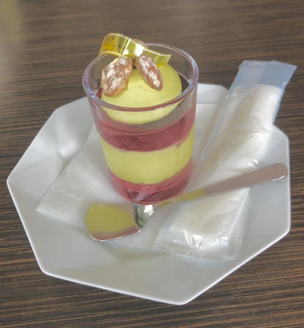 白い森 十和田店 - 十和田市（ケーキ）の写真