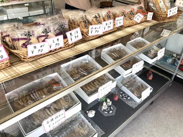 源氏蛍せんべい 古川直売店 - 古川（せんべい）の写真