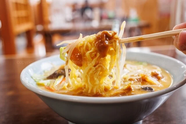 アップル食堂 - 聖愛中高前（ラーメン）の写真