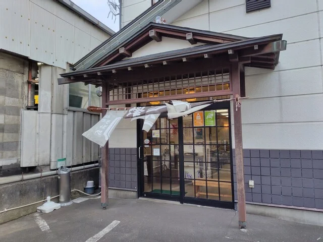 清水屋 泉バイパス店（しみずや） - 黒松（そば）の写真