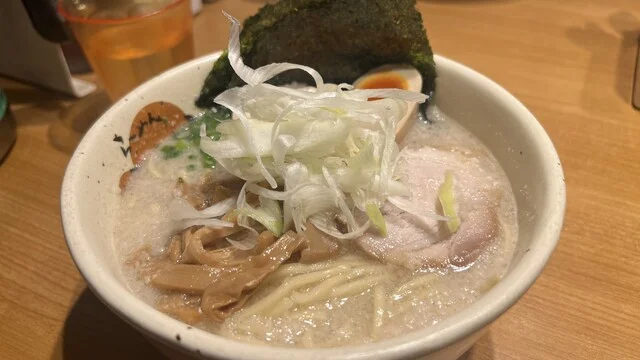 らーめん かいじ 泉店 - 八乙女（ラーメン）の写真