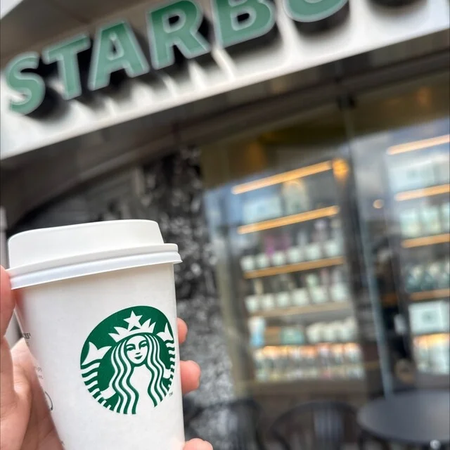 スターバックス・コーヒー 仙台駅東口店（STARBUCKS COFFEE） - 宮城野通（カフェ）の写真
