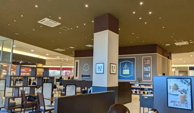 タリーズコーヒー ＆TEA イオンタウン仙台泉大沢（TULLY'S COFFEE） - 泉中央（カフェ）の写真