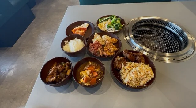 すたみな太郎 PREMIUM BUFFET 名取店（スタミナタロウプレミアムブッフェ） - 館腰（ビュッフェ）の写真