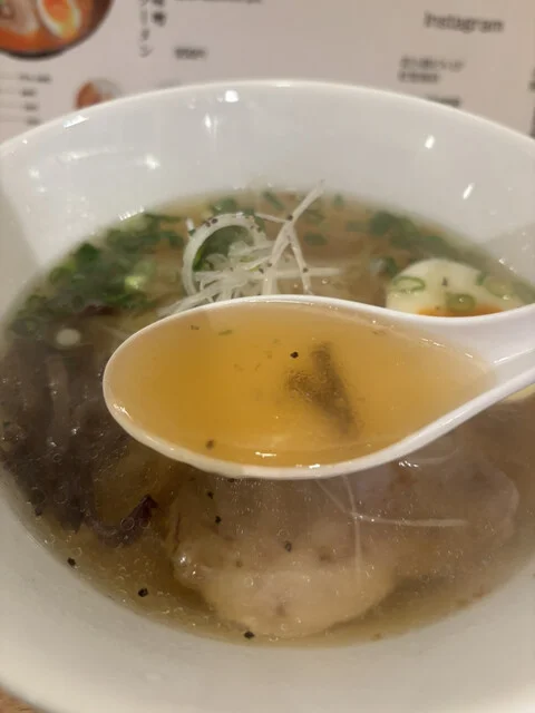 松寛商店 - 本八戸（ラーメン）の写真