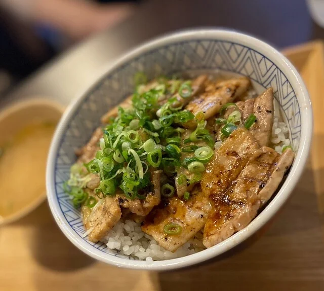 元祖豚丼屋 TONTON 八乙女店 - 八乙女（豚丼）の写真