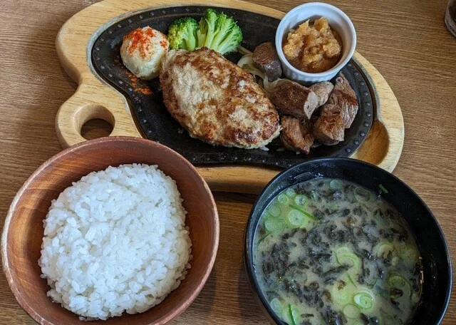 びっくりドンキー 多賀城店 - 中野栄（ファミレス）の写真