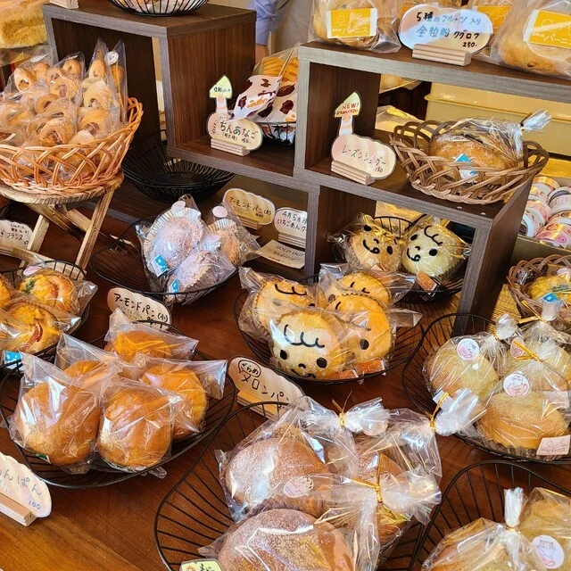 四季の森パーニス - 泉中央（パン）の写真