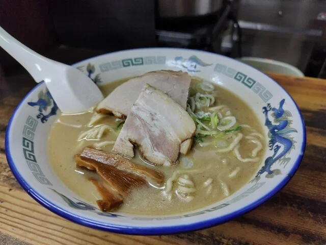 長尾中華そば 青森駅前店 - 青森（ラーメン）の写真