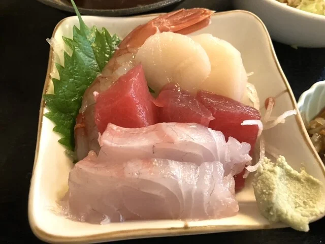 和食 魚靖（和食 ウオヤス） - 八木山動物公園（海鮮）の写真