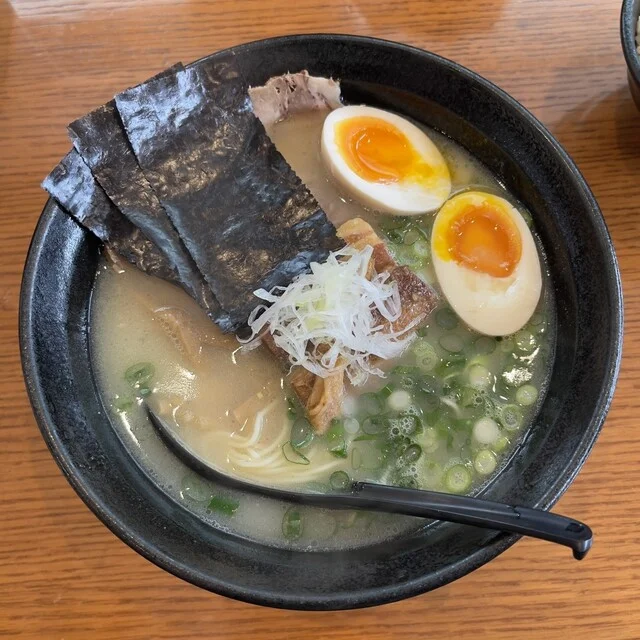 久留米ラーメン 三代目よかろうもん - 名取（ラーメン）の写真