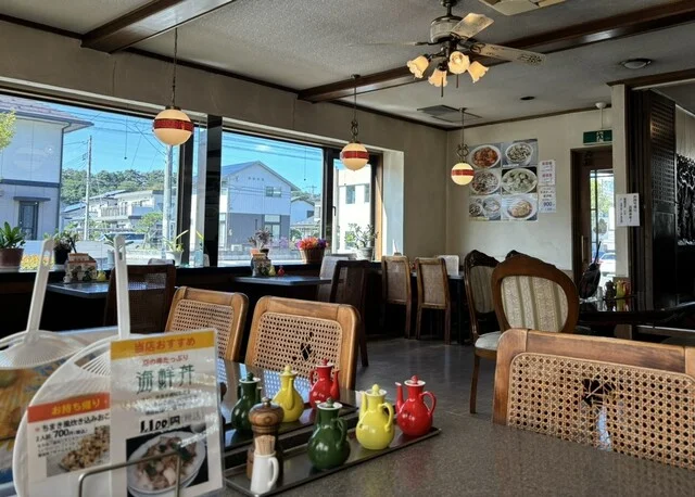 チャイニーズレストラン楽天 - 旭ケ丘（中華料理）の写真