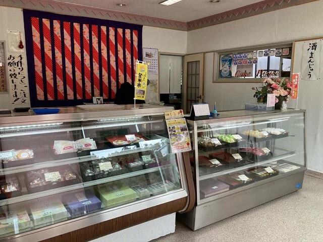 ケーキハウス すがわら（合資会社 すがわら製菓） - 石越（ケーキ）の写真