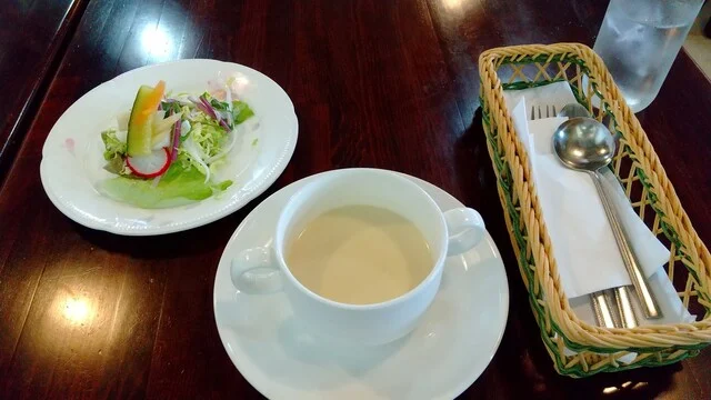 蝋梅の咲く頃（ロウバイノサクコロ） - 仙台市泉区その他（カフェ）の写真