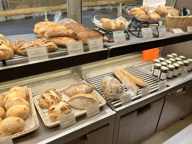 メゾンカイザー 泉パークタウン タピオ店（MAISON KAYSER） - 泉中央（パン）の写真