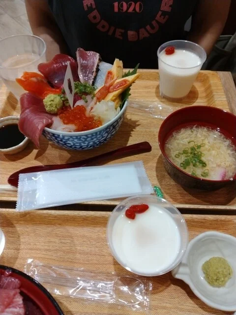 ウジエスーパー 美田園店 - 美田園（フルーツパーラー）の写真