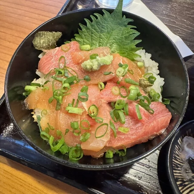 呑み食い屋 纏（まとい） - 小中野（居酒屋）の写真