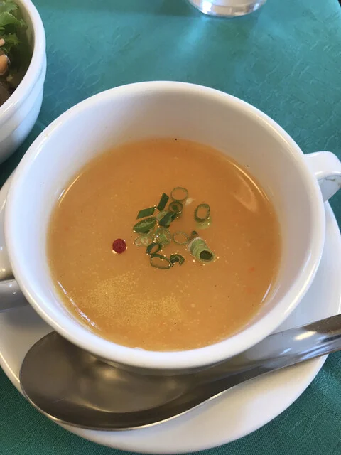 香港ダイニング - 工業高校前（中華料理）の写真