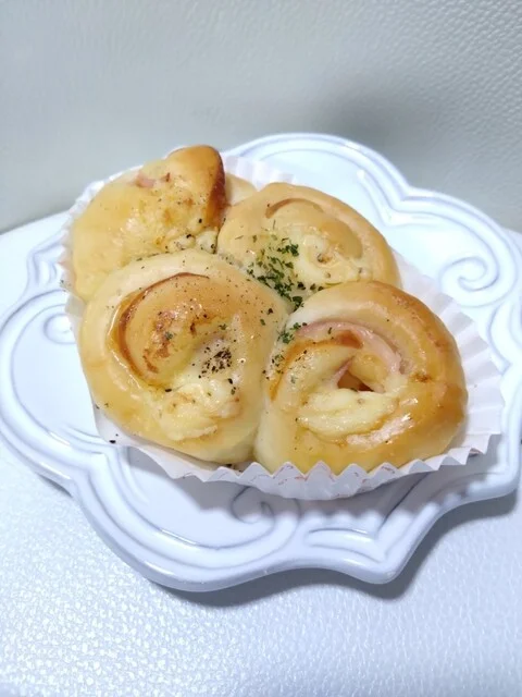 パン工房 パンツクルヒト - 古川（パン）の写真