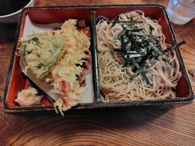 戸隠 - 青葉通一番町（そば）の写真