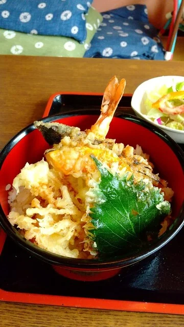 手打うどん屋伝七 - 浜吉田（うどん）の写真