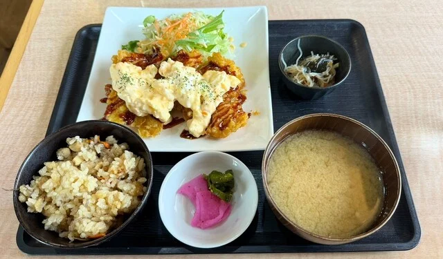 とりごはん いちじん - 中央弘前（食堂）の写真