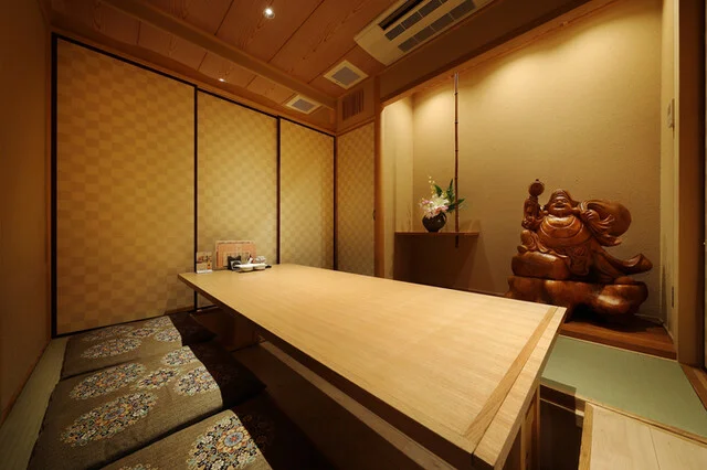 こうや 国分町店 - 勾当台公園（寿司）の写真