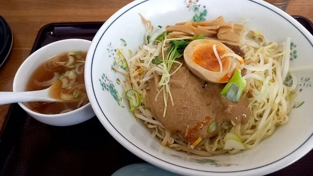 楽天食堂 - 筒井（ラーメン）の写真