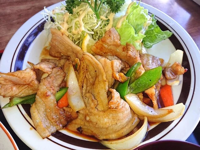 ドライブイン笠松 - 矢本（食堂）の写真