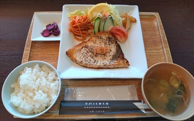 UMICOCO（ウミココ） - 大谷海岸（食堂）の写真