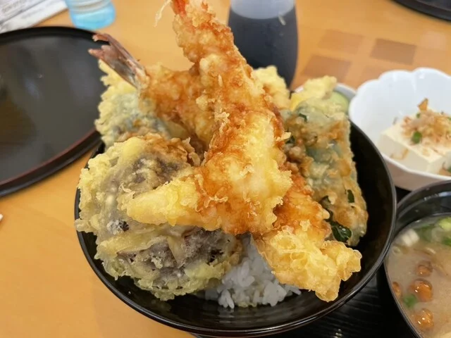 虹乃丘（お食事処 和食 炭火焼 虹の丘） - 黒松（肉料理）の写真