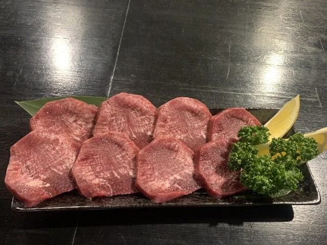 くいやがれ - 本塩釜（ホルモン）の写真