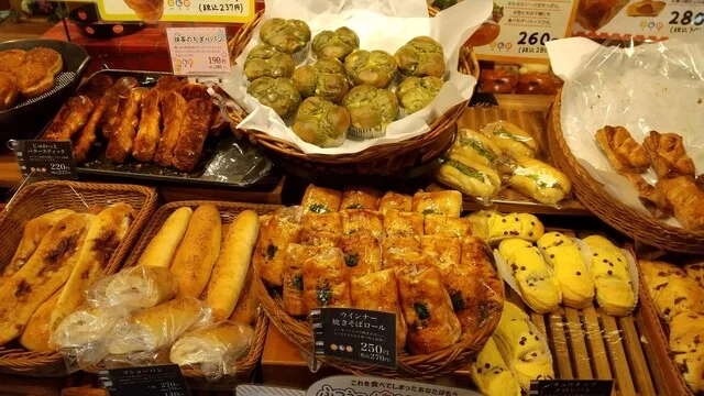 ばーすでい 名取本店 - 杜せきのした（パン）の写真