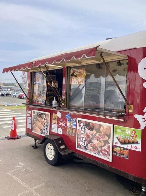 焼きたて屋 カインズ仙台泉店（YAKITATEYA） - 八乙女（たこ焼き）の写真