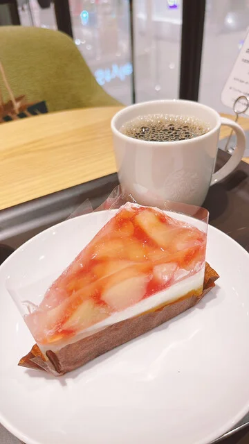 スターバックスコーヒー イオンモール新利府南館1階店（STARBUCKS COFFEE） - 新利府（カフェ）の写真