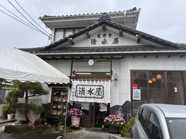 清水屋 南光台支店 - 黒松（麺類）の写真