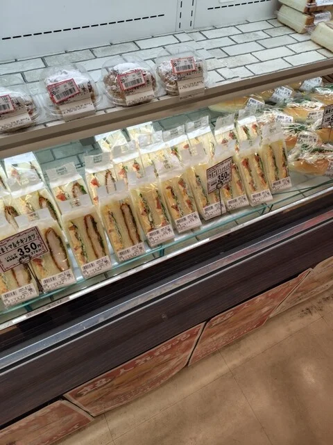 ウジエスーパー 長町店 - 太子堂（コンビニ・スーパー）の写真