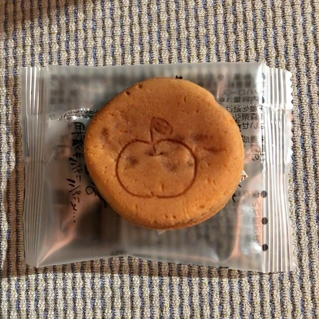 しかないせんべい 新寺町本店 - 弘高下（和菓子）の写真